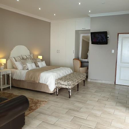 Pongola Road Self Catering Accommodation Uitenhage المظهر الخارجي الصورة