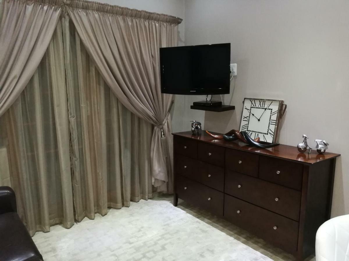 Pongola Road Self Catering Accommodation Uitenhage المظهر الخارجي الصورة