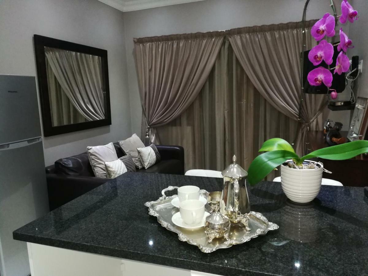 Pongola Road Self Catering Accommodation Uitenhage المظهر الخارجي الصورة