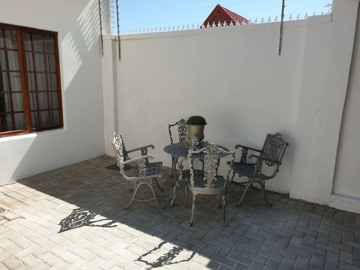Pongola Road Self Catering Accommodation Uitenhage المظهر الخارجي الصورة