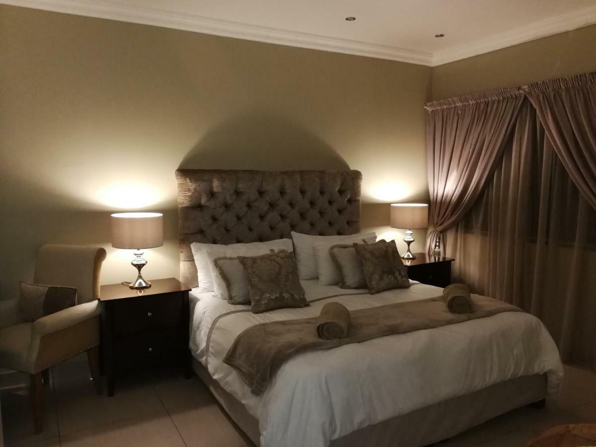 Pongola Road Self Catering Accommodation Uitenhage المظهر الخارجي الصورة